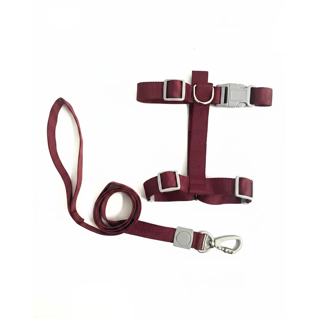 Peitoral H Liso 2,5cm Vermelho com Guia para Cães GR223869 Pet Next