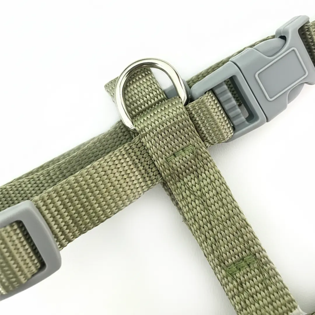 Peitoral H Liso 1,5cm Verde com Guia para Cães GR222070 Pet Next